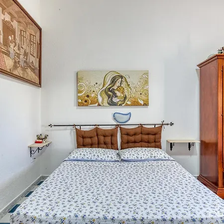 A Casa Di Amici * Torre Pali