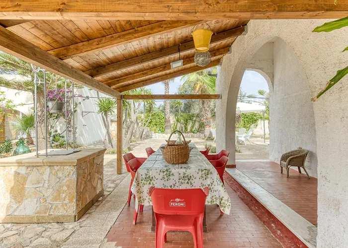 בית אירוח A Casa Di Amici