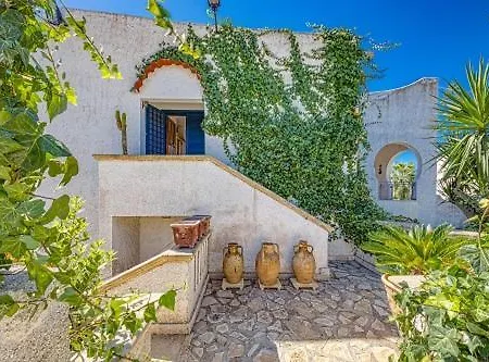 A Casa Di Amici * Torre Pali