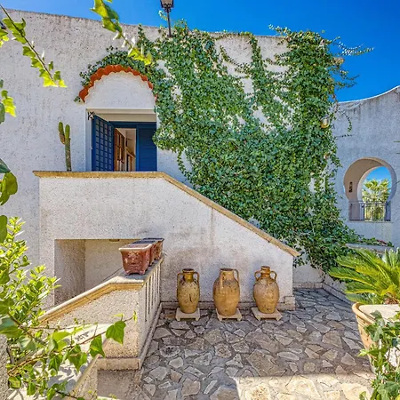 Δωμάτια σε οικογενειακή κατοικία A Casa Di Amici